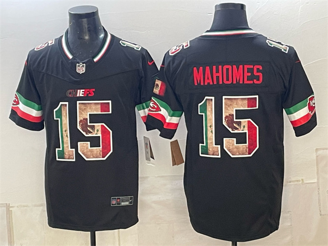 Kansas City Chiefs #15 Patrick Mahomes Black F.U.S.E. Mexico Vapor Untouchable Limited Stitched Football Jersey
